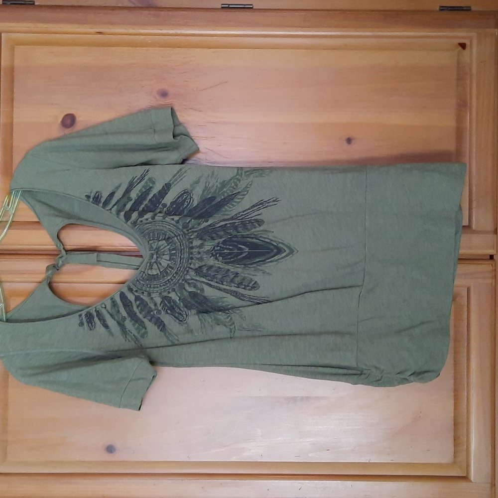Eyeshadow T-shirt